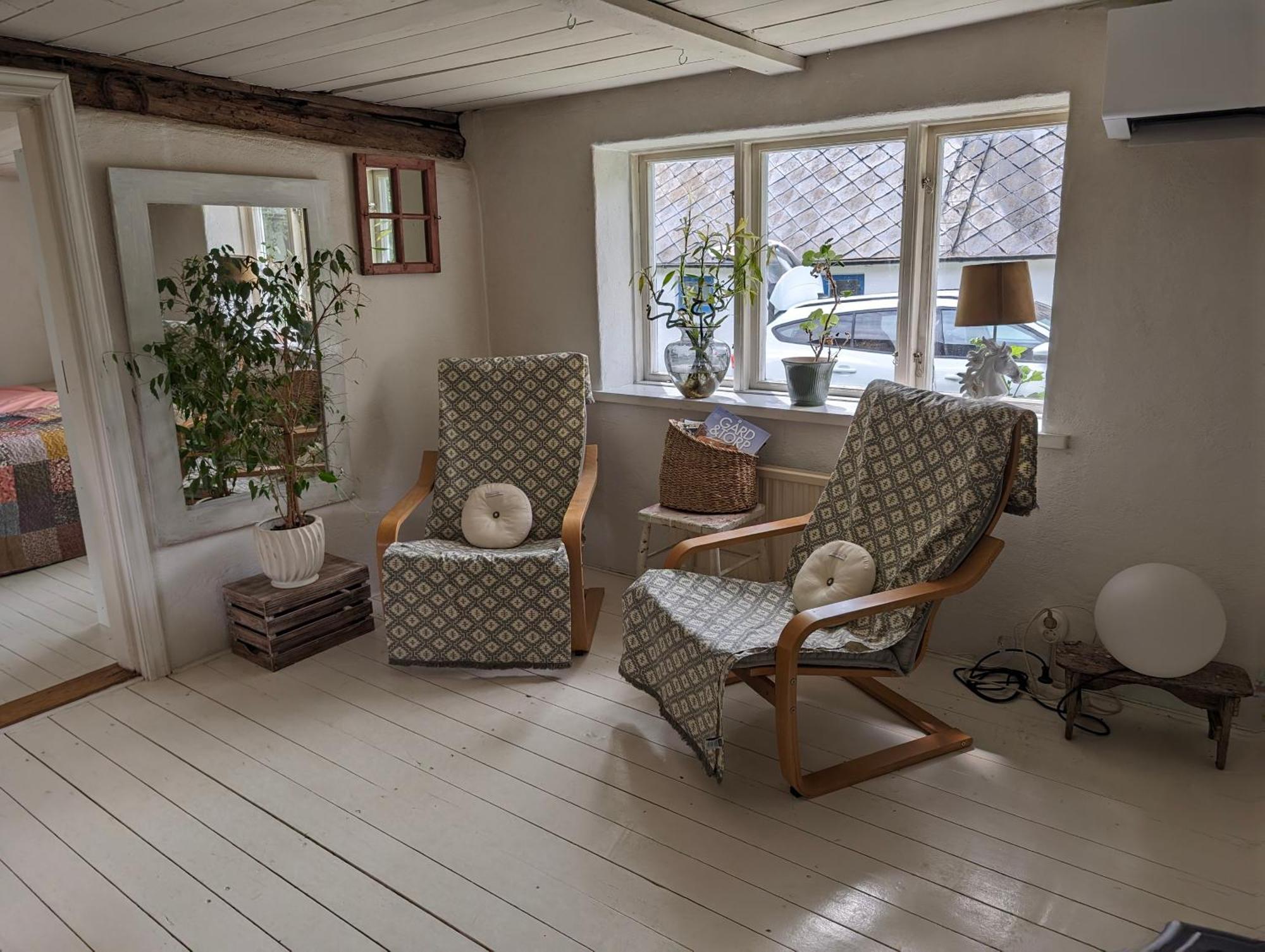 Millans Dockhus Villa Onslunda ภายนอก รูปภาพ