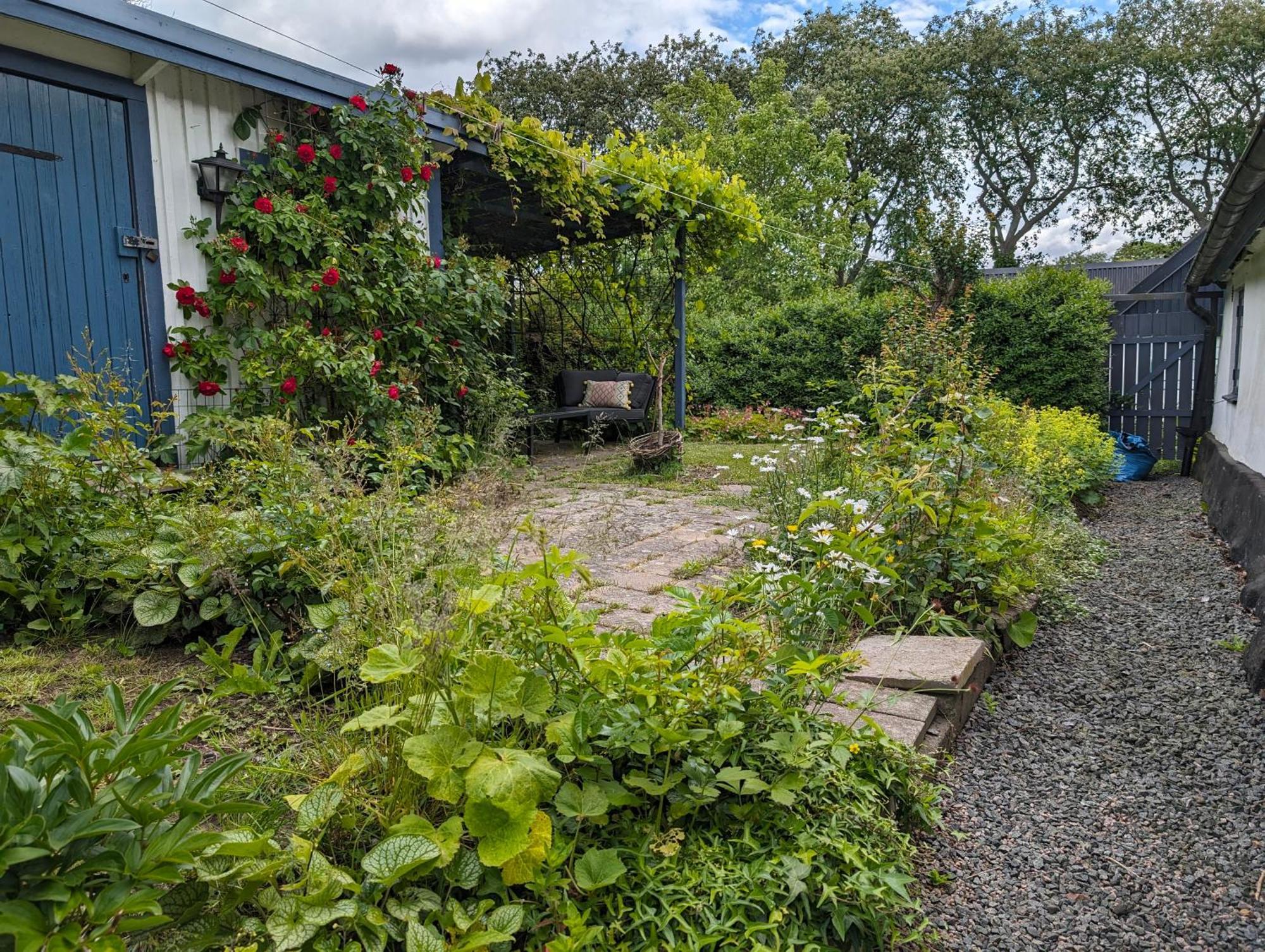 Millans Dockhus Villa Onslunda ภายนอก รูปภาพ