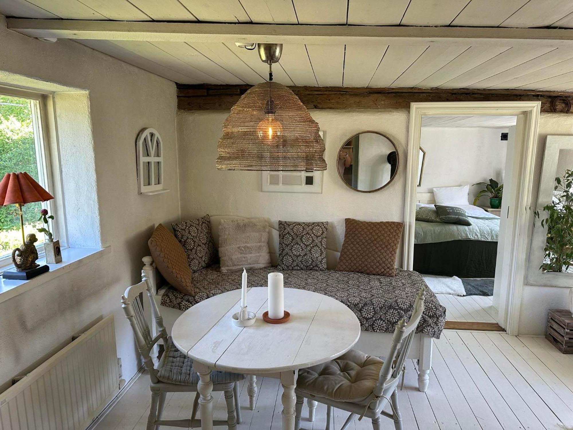 Millans Dockhus Villa Onslunda ภายนอก รูปภาพ
